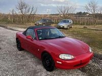 Usata Mazda MX5 110 CV (80 kW) 1998 Rosso Cabrio