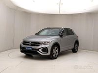 Begagnad VW T-Roc R-line 110 HK (80 kW) 2023 Grå SUV