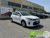 Käytetty Kia Rio 84 HP (61 kW) 2020 Valkoinen Sedan