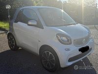 Usata Smart ForFour 71 CV (52 kW) 2016 Bianco Utilitaria