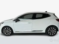 Usata Renault Clio V Techno 101 CV (74 kW) 2023 Bianco Berlina