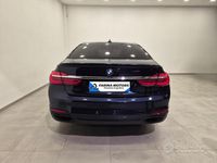 Usata BMW 730 Luxury Line 265 CV (194 kW) 2016 Blu/azzurro Berlina