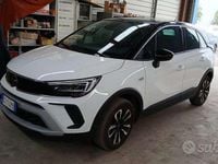 Usata Opel Crossland Elegance 131 CV (96 kW) 2024 Bianco SUV