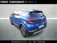 Usata Renault Captur Intens 101 CV (74 kW) 2023 Blu SUV