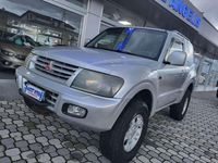 Usata Mitsubishi Pajero 116 CV (85 kW) 2002 Argento SUV