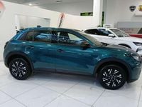 Nuova Fiat 600 101 CV (74 kW) 2026 Verde SUV