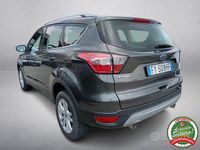 Usata Ford Kuga S 120 CV (88 kW) 2019 Grigio SUV