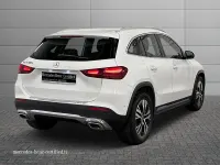 Usata Mercedes GLA180 Advanced 116 CV (85 kW) 2023 Bianco polare SUV