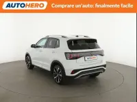 Usata VW T-Cross R-line 116 CV (85 kW) 2024 Bianco SUV