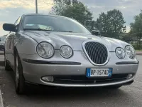 Usata Jaguar S-Type S 276 CV (202 kW) 2000 Argento Berlina