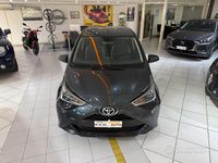 Usata Toyota Aygo X-play 72 CV (52 kW) 2019 Grigio Utilitaria