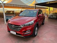 Usata Hyundai Tucson Comfort 115 CV (84 kW) 2016 Rosso SUV