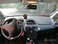 Usata Fiat Punto Street 69 CV (50 kW) 2017 Bianco Utilitaria