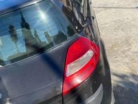 Usado Renault Mégane II 105 CV (77 kW) 2006 Negro Berlina