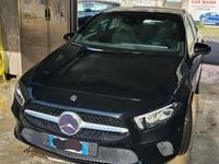 Usata Mercedes A180 Premium 116 CV (85 kW) 2019 Nero Berlina