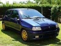 Usata Renault Clio 147 CV (108 kW) 1993 Blu/azzurro Berlina