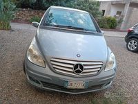 Usata Mercedes B200 136 CV (100 kW) 2008 Blu Monovolume