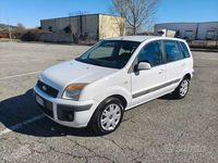 Usata Ford Fusion 68 CV (50 kW) 2009 Bianco Utilitaria