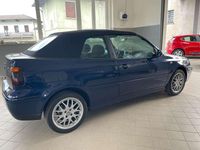 Usata VW Golf Cabriolet Highline 101 CV (74 kW) 1998 Blu/azzurro Cabrio