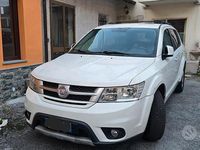 Usata Fiat Freemont 140 CV (102 kW) 2011 Bianco SUV