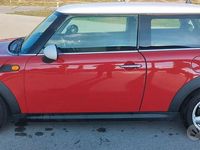 Usata Mini Cooper 109 CV (80 kW) 2009 Rosso Utilitaria