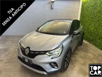 Usata Renault Captur Techno 101 CV (74 kW) 2024 Argento metallizzato SUV
