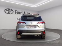 Usata Toyota Corolla Cross Trend 140 CV (102 kW) 2025 Silver met SUV