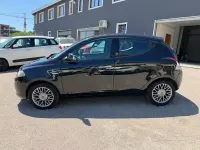 Usata Lancia Ypsilon 95 CV (69 kW) 2012 Nero Utilitaria
