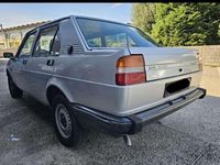 Usata Alfa Romeo Giulietta 109 CV (80 kW) 1980 Grigio Berlina