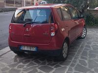 Usata Mitsubishi Colt Invite 75 CV (55 kW) 2009 Rosso Utilitaria