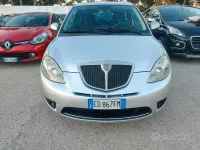 Usata Lancia Ypsilon 69 CV (50 kW) 2010 Grigio Utilitaria