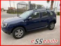 Usata Dacia Duster Lauréate 109 CV (80 kW) 2015 Bluazzurro SUV