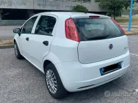 Usata Fiat Grande Punto 77 CV (56 kW) 2013 Bianco Utilitaria