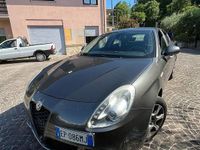 Usata Alfa Romeo Giulietta 105 CV (77 kW) 2012 Grigio Utilitaria