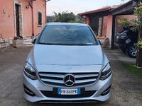 Usata Mercedes 180 116 CV (85 kW) 2015 Grigio Berlina
