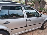 Usata VW Golf IV 101 CV (74 kW) 2002 Berlina