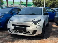 Usata Fiat 600 La Prima 101 CV (74 kW) 2025 Bianco SUV