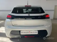 Usata Peugeot 208 Active 75 CV (55 kW) 2022 Bianco Utilitaria