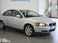 Usata Volvo S40 Kinetic 170 CV (125 kW) 2004 Argento Berlina