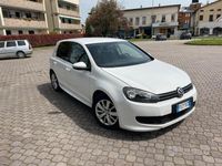 Usata VW Golf VI 105 CV (77 kW) 2011 Bianco Utilitaria