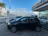 usata Lancia Ypsilon 0.9 TwinAir 85 CV 5 porte Metano Ecochic Gold