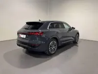 Usata Audi Q8 e-tron S-Line 300 kW (408 CV) 2024 Grigio magnete SUV