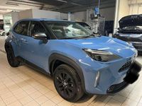 Usata Toyota Yaris Cross 92 CV (67 kW) 2022 Blu/azzurro SUV