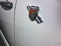 Usata Abarth 500 Custom 135 CV (99 kW) 2012 Bianco Utilitaria