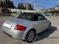 Usata Audi TT Roadster 179 CV (131 kW) 2002 Grigio Cabrio