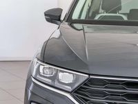Usata VW T-Roc Advance 150 CV (110 kW) 2020 Urano grey SUV