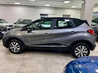 Usata Renault Captur Intens 90 CV (66 kW) 2017 Grigio SUV