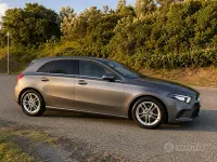 Usata Mercedes A180 116 CV (85 kW) 2019 Grigio Berlina