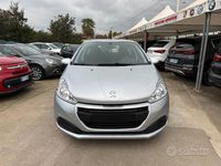 Usata Peugeot 208 Active 82 CV (60 kW) 2018 Grigio Utilitaria