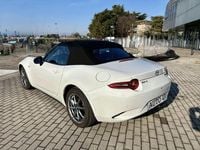 Usata Mazda MX5 132 CV (97 kW) 2025 Arctic white Cabrio